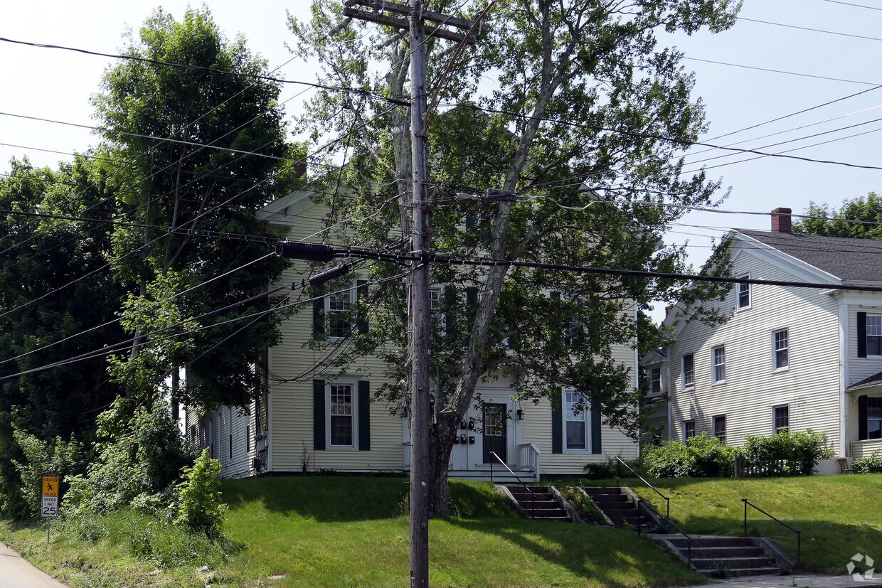 Building Photo - 177 S Main St