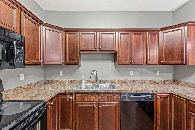 Building Photo - 4464 Stuart Hall Blvd