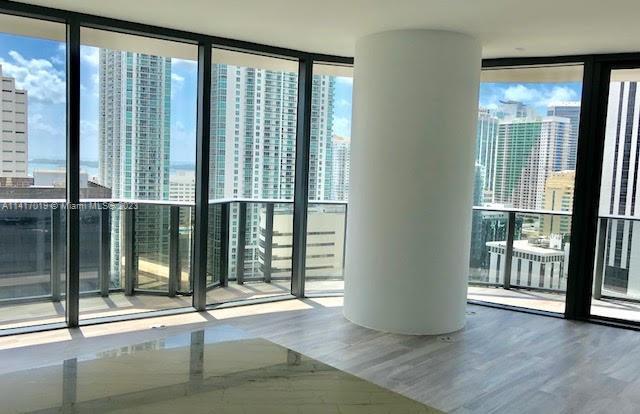Building Photo - 801 S Miami Ave