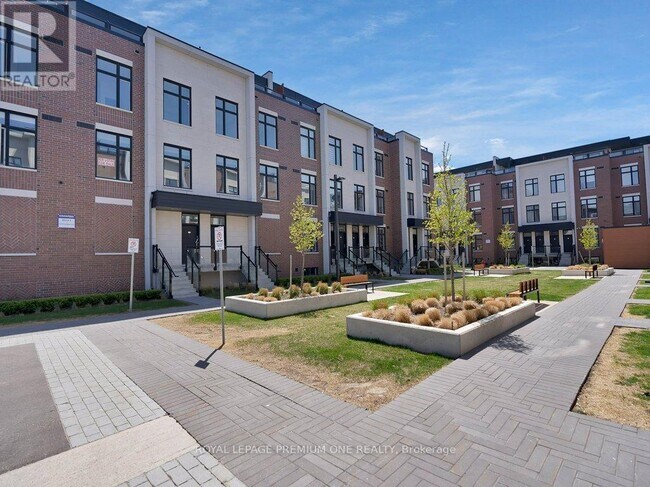 Photo du bâtiment - 9570-9570 Islington Ave