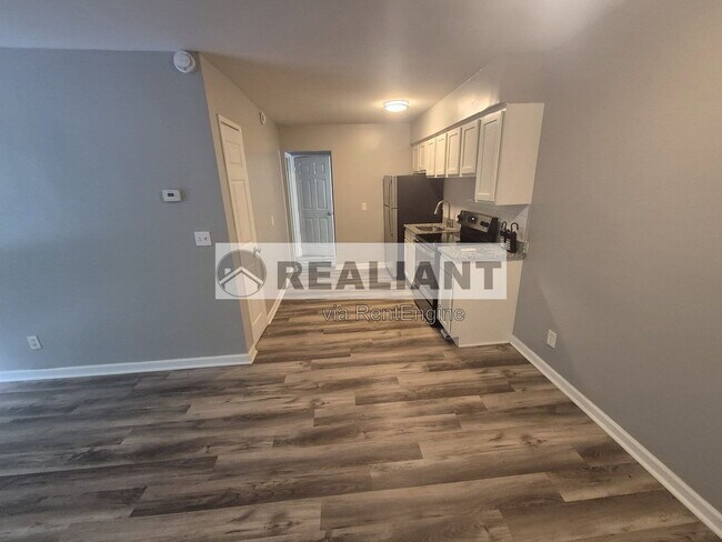 Foto del edificio - 2517 Warren St
