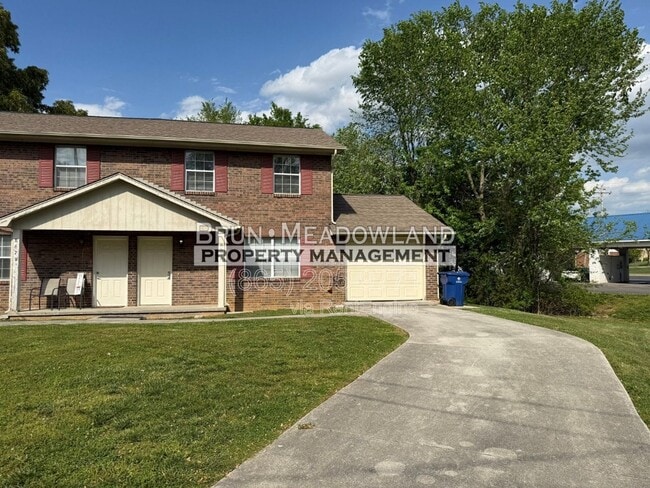 Photo - 8676 Tervada Dr Townhome