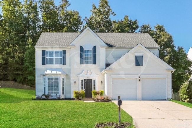 Building Photo - 1562 Pondhaven Dr