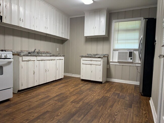 Foto del edificio - Beautiful 2 bedroom home!