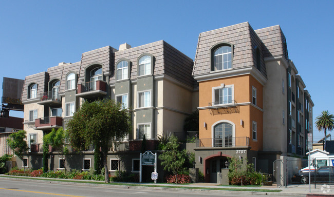 Building Photo - Lido Apartments - 3707 Motor Ave