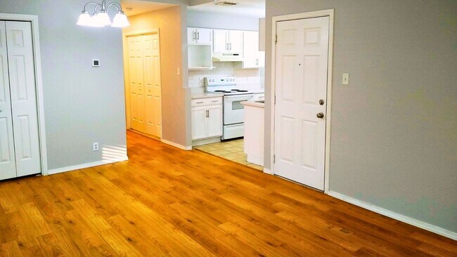 Dining / Kitchen - 6308 Green Top Dr