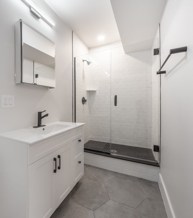 Building Photo - Rocksboro Apartments