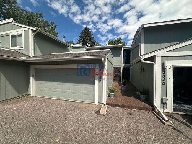 Photo - 2840 S Kenton Ct Townhome