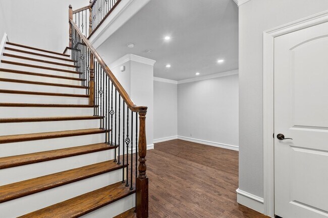 Foto del edificio - 5762 Baltic Blvd
