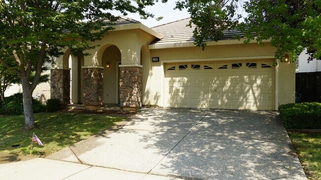 Foto del edificio - Spacious 3 bedroom 2 bath home in Rancho Cordova!!