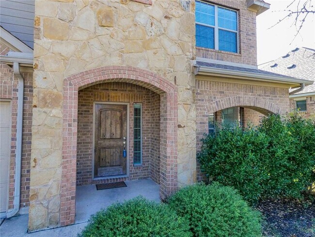 Building Photo - 3317 Crispin Hall Ln