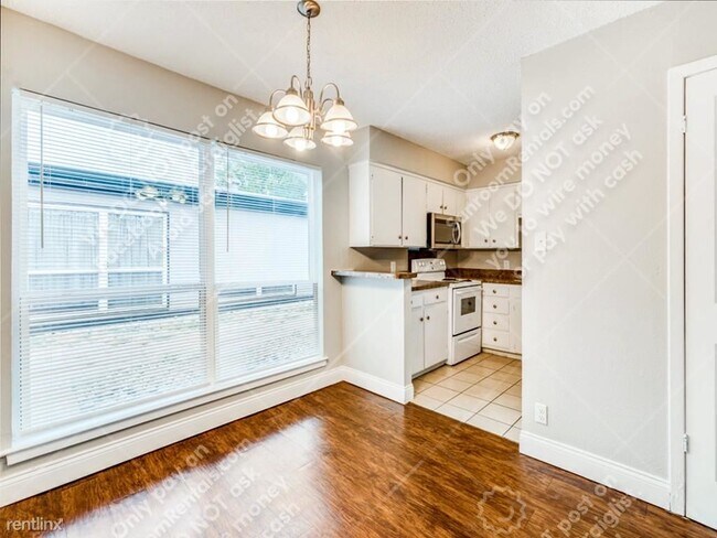 Foto del edificio - 2 br, 2 bath Duplex - 4309 Gorman Dr B B
