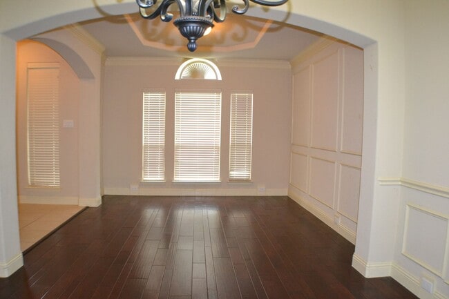 Photo - 6 Bed 4 Bath House for Lease - Plano - GOOD LOCATION!