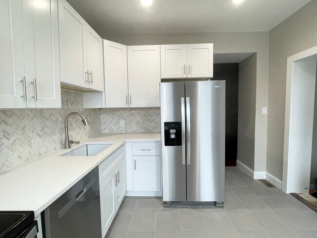 cocina - 4680 Umbria St