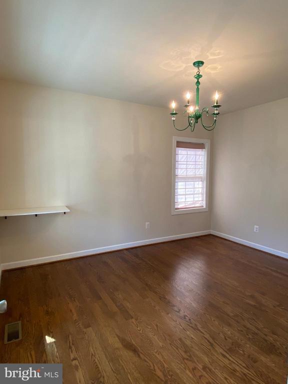 Building Photo - 10808 Highwood Pl