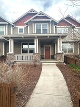 Building Photo - 2045 Scarecrow Rd