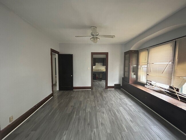 Foto del edificio - 1854 Grantham Rd