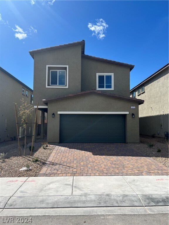 Foto principal - 4715 Turquoise Clfs Ave