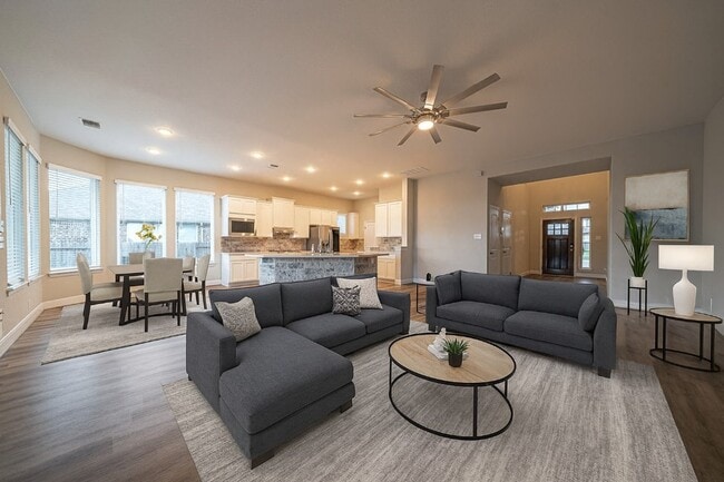 Building Photo - 830 Rench