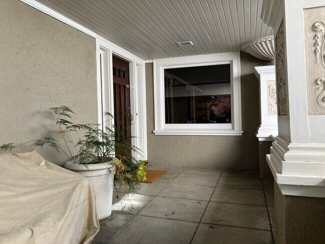 Foto del edificio - 45 Hawthorne Way