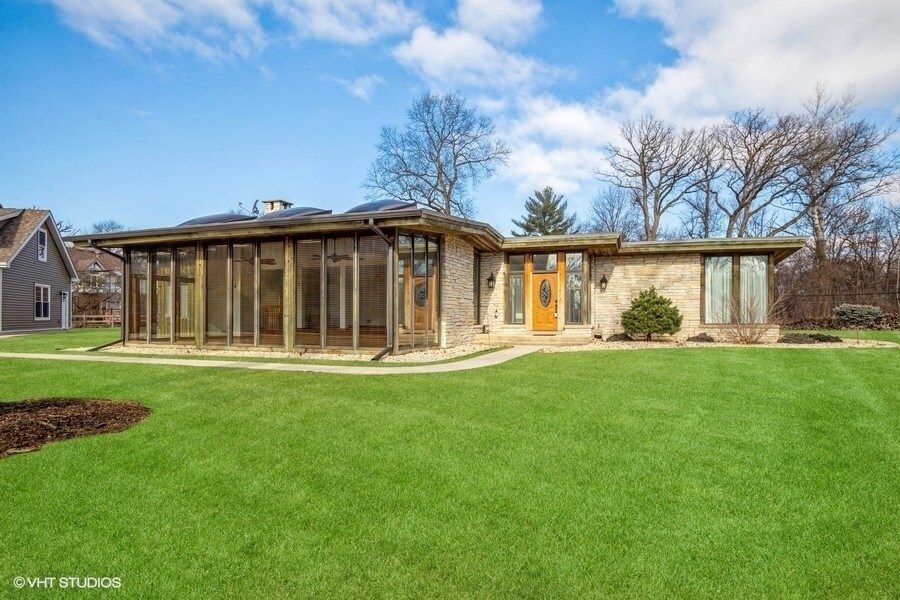 24 Yorkshire Woods, Oak Brook, IL 60523 House Rental in Oak Brook, IL