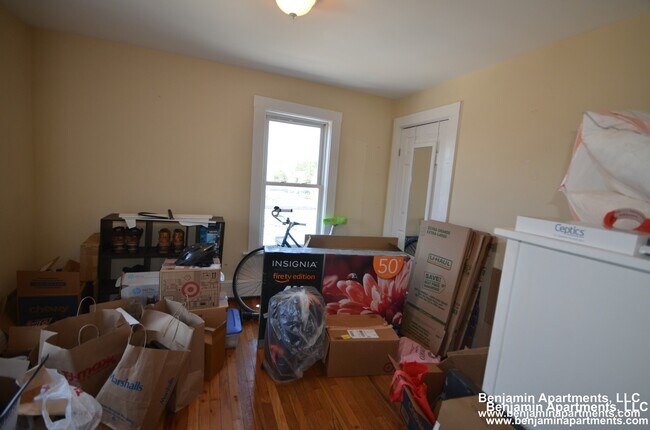 Foto del edificio - 53 West Seventh St. Unit 2