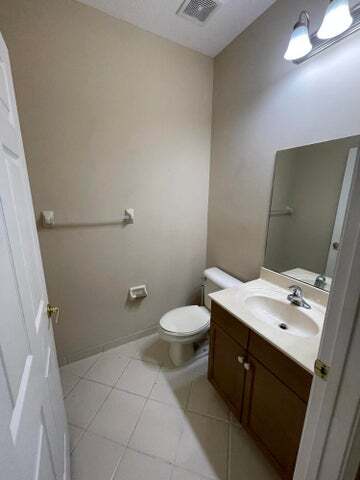 Foto del edificio - 9074 Dupont Pl