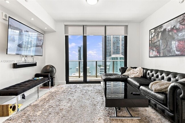 Photo - 1010 Brickell Ave Unit 2403 Apartment