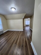 Building Photo - 61 Truman St