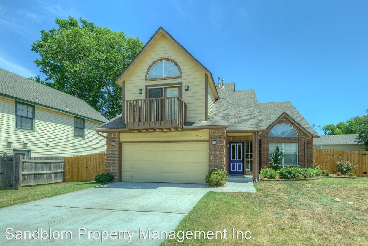 Primary Photo - 4 br, 2.5 bath House - 5332 E 92nd St