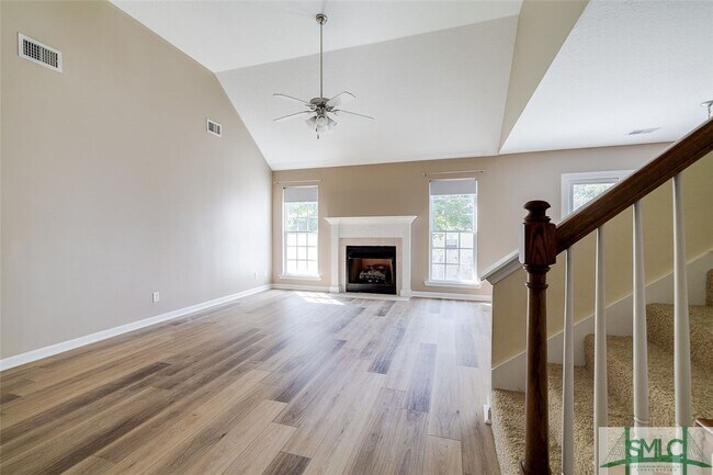 Building Photo - 603 Dresler Rd