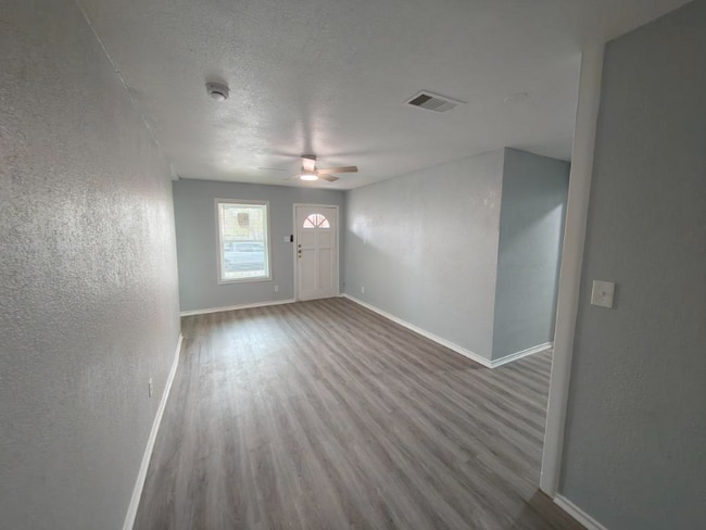 Foto del edificio - 202 Margaret Lee St