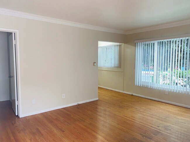 Foto del edificio - 1422 Gordon St