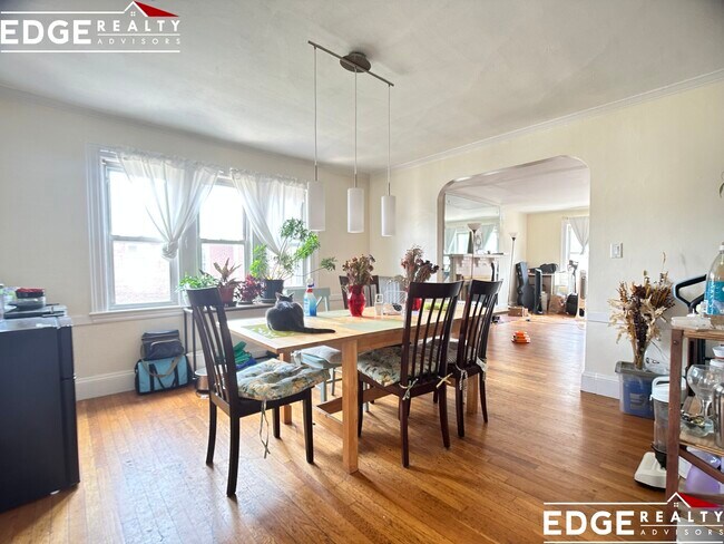 Photo - 115 Lanark Rd Apartment