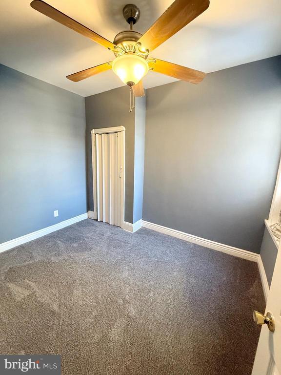 Foto del edificio - 2525 S Mole St