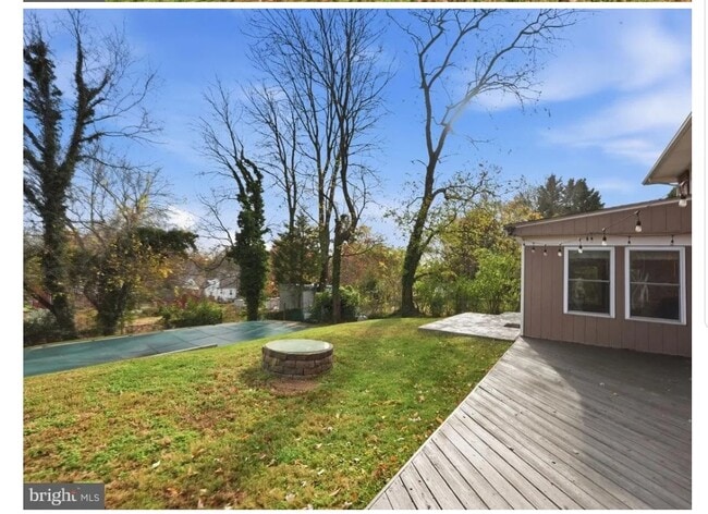 Building Photo - 6619 Beddoo St