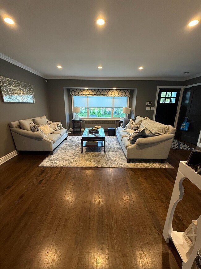 Foto del edificio - 1548 Pea Pond Rd