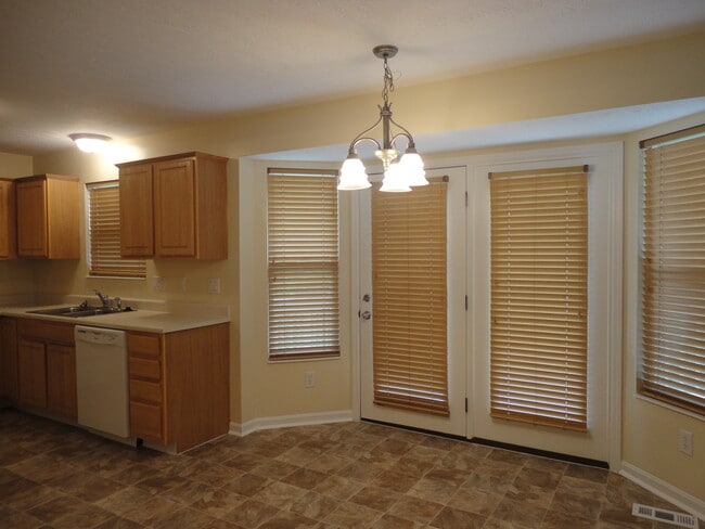 Building Photo - 8510 Ethan Ct