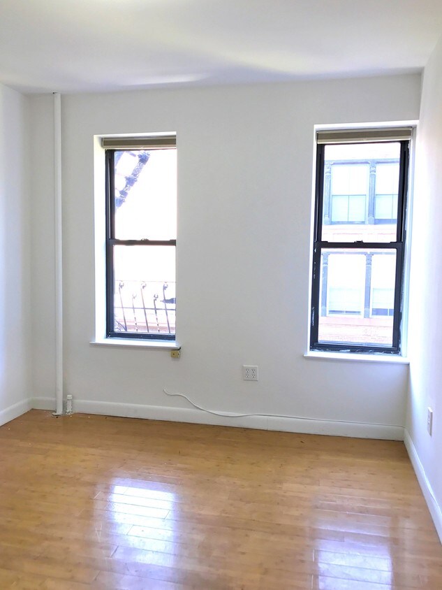 Foto principal - 137 Sullivan St