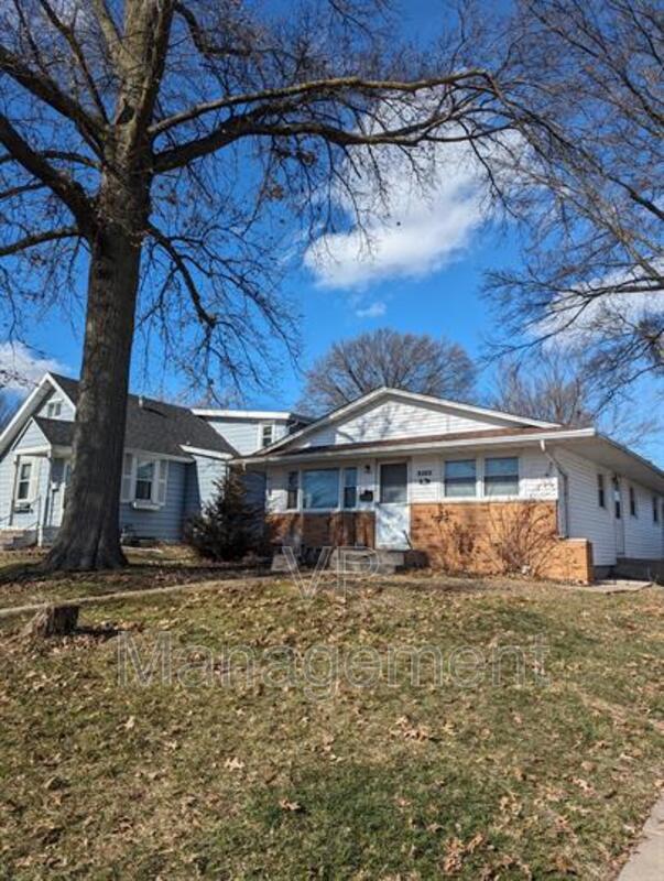 Foto principal - 1836 Bellevue Ave