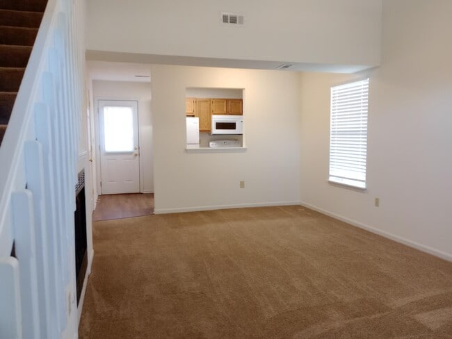 Foto del edificio - 2416 Calder Ct