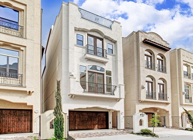 Foto del edificio - 1820 W 25th St