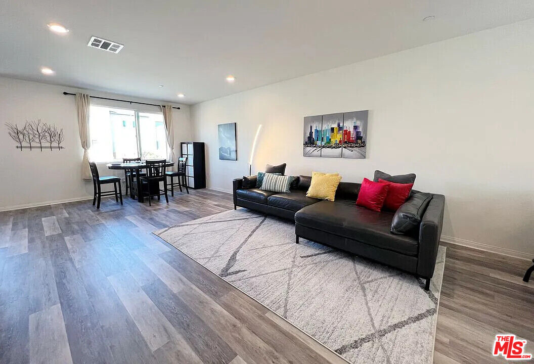 14430 Strawberry Ln Unit 2, Gardena, CA 90247 Room for Rent in