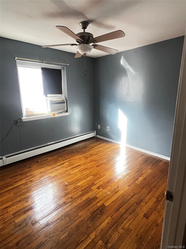 Building Photo - 1280 Adee Ave