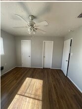 Building Photo - 1014 E 23rd St