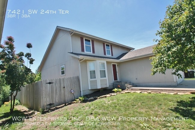 Building Photo - 7421 SW 24th Terrace