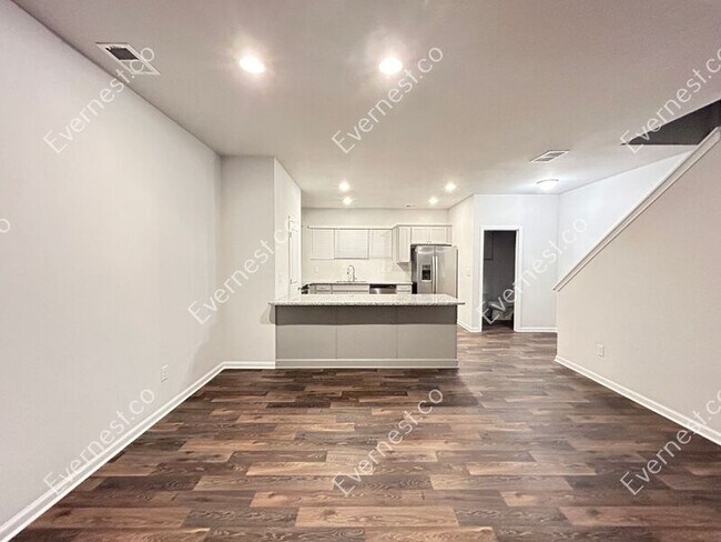 Foto del edificio - 3151 Meadowstone Ln SW