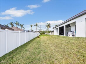 Building Photo - 2506 SW 24th Ct Building Photo - 2506 SW 24th Ct