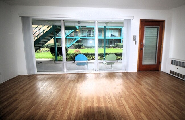 Foto del edificio - 220 N Kenilworth Ave