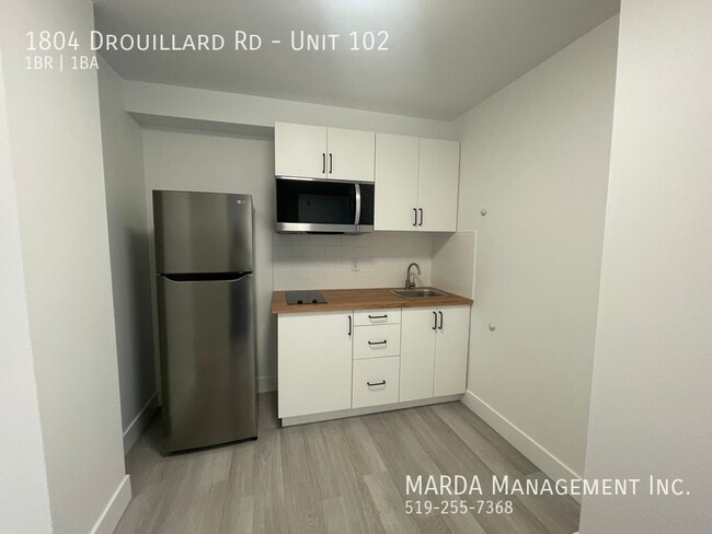 Building Photo - MODERN & COZY 1 BED/1BATH UNIT IN EAST WIN...